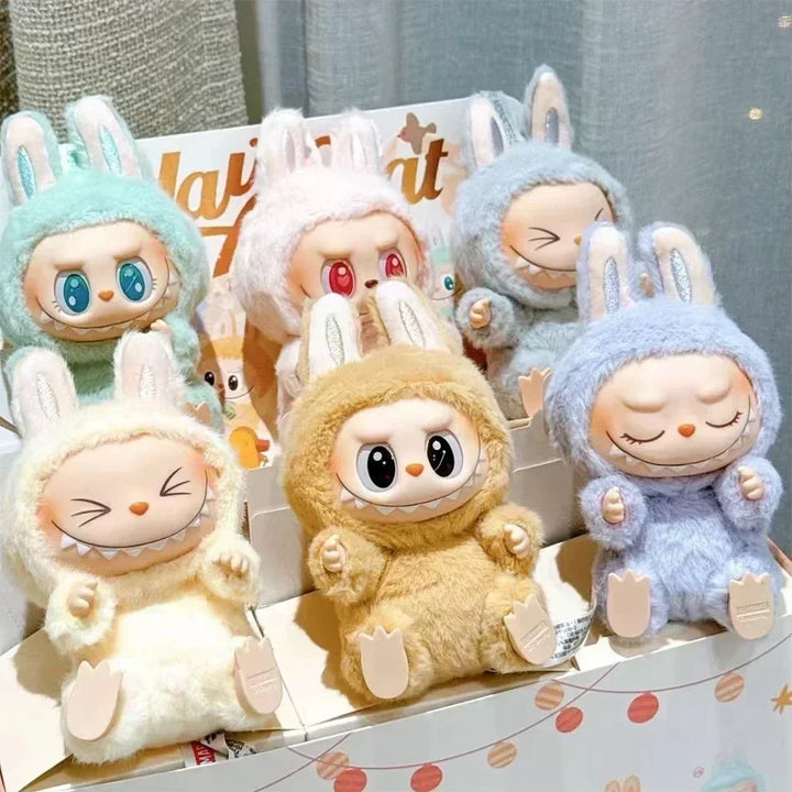 1:1 qualidade kawaii monstro labubu caixa cega série pvc labubu macaron pingente boneca monstro chaveiro aniversário presente do feriado